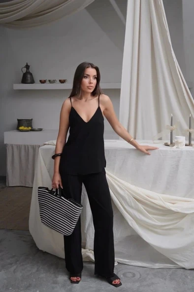 Kadın Askılı Bluz Ve Bol Paça Pantolon Ikili Takım ürün görseli 1