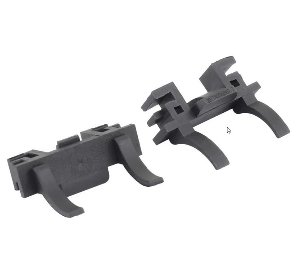 Ford Focus Fiesta Mondeo ile Uyumlu H7 Led Far Bağlantı Aparatı ürün görseli 1