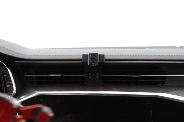 Audi A6 2019 2020 ile Uyumlu Model için Özel Telefon Tutucu AU1 ürün görseli 1