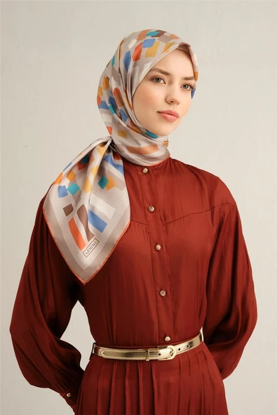 Çiçek Desenli Saf İpek Sura Eşarp 9341 ürün görseli 1