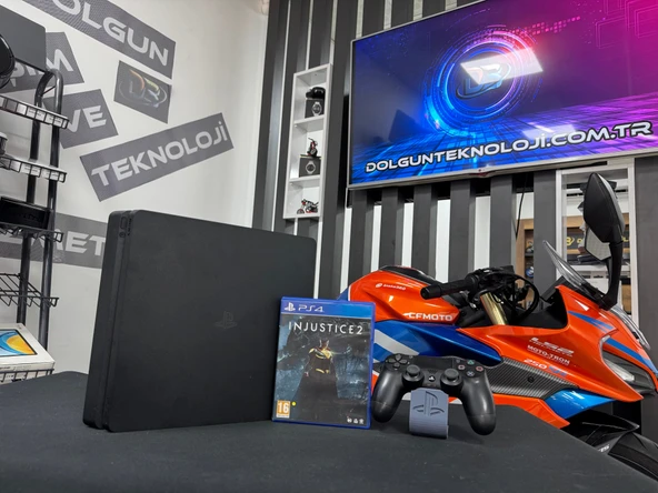 PlayStation 4 Slim 500GB Tek Kol + İnjustice 2 Oyun CD’si (İKİNCİ EL) ürün görseli 1