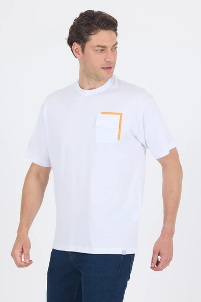Beyaz Kısa Kol Bisiklet Yaka Kapaklı Cep Pamuk Casual Oversize Tişört 1011250131 ürün görseli 1