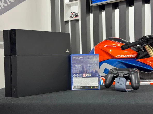 PlayStation 4 Fat 500GB Tek Kol + Detroit Oyun CD’si (İKİNCİ EL) ürün görseli 1