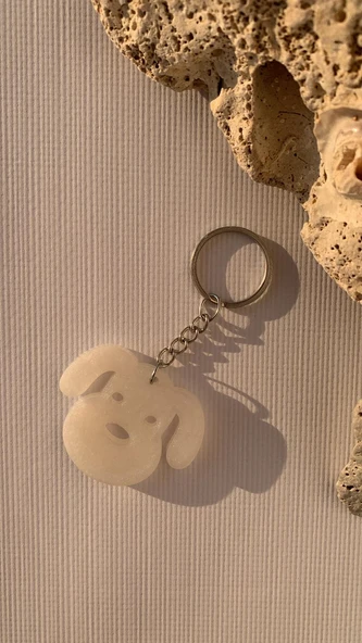 Sedefli Beyaz Köpek Yüzü Anahtarlık Handmade El Yapımı Epoksi Hediyelik ürün görseli 1