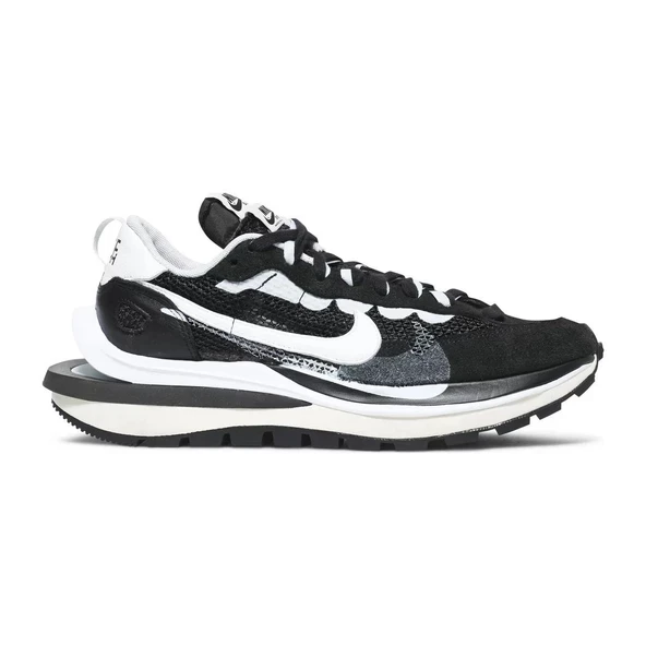 Nike VaporWaffle x Sacai Black White ürün görseli 1