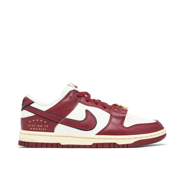 Dunk Low SE Just Do It Sail Team Red ürün görseli 1