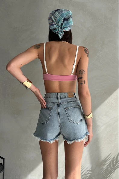 Püsküllü Yırtık Detaylı Denim Mini Şort - Resim 4