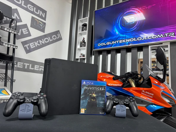 PlayStation 4 Slim 500GB Çift Kol + İnjustice 2 Oyun CD’si (İKİNCİ EL) ürün görseli 1