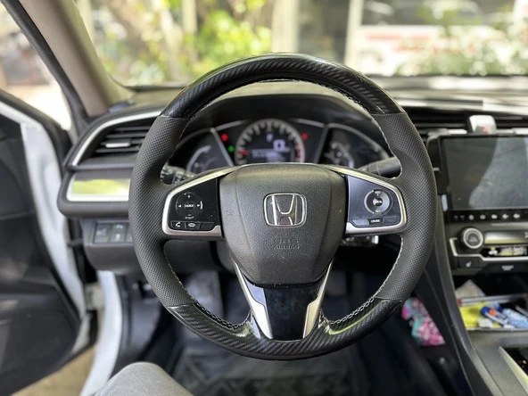 Honda Civic Fc5 Araca Özel Direksiyon Kılıfı ORJİNAL DERİSİ SÖKÜLEREK YAPILACAKTIR ürün görseli 1