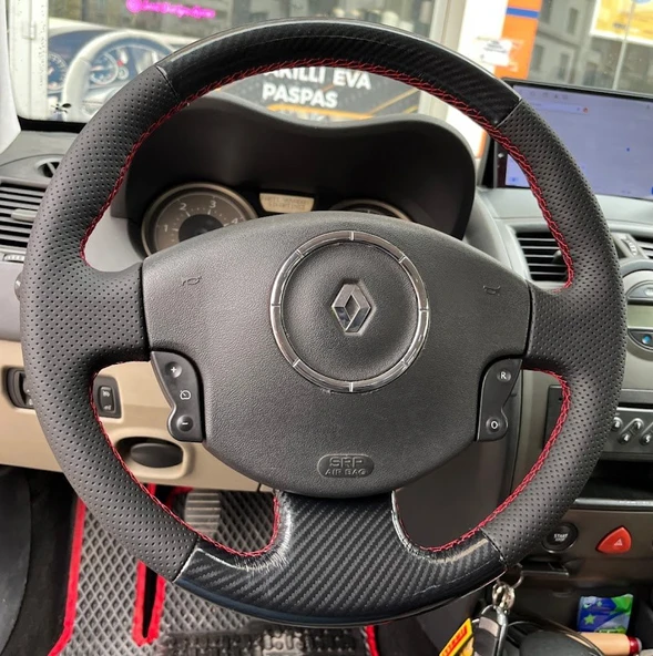 Renault Megane 2 Araca Özel Direksiyon Dikmeli Direksiyon Kılıfı (5D Kristal Karbon) ürün görseli 1