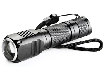 F-82 T6 Led Zoomlu 2000 Lm Yüksek Işık Şarjlı El Feneri ürün görseli 1