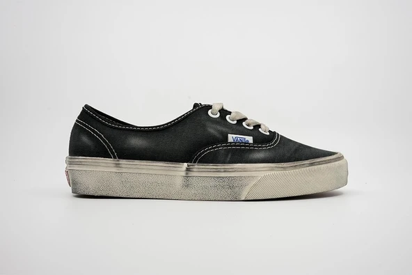 Authentic  Siyah Unisex VN000BW5CJK1 40.5 Siyah ürün görseli 1