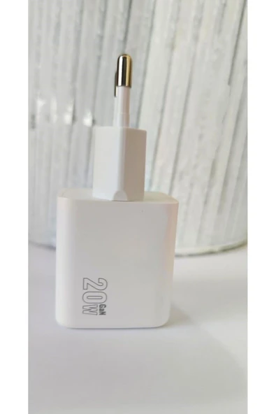 Gökkuşağı 20W Mini Pd Type-C Girişli Şarj Adaptörü-Beyaz ürün görseli 1