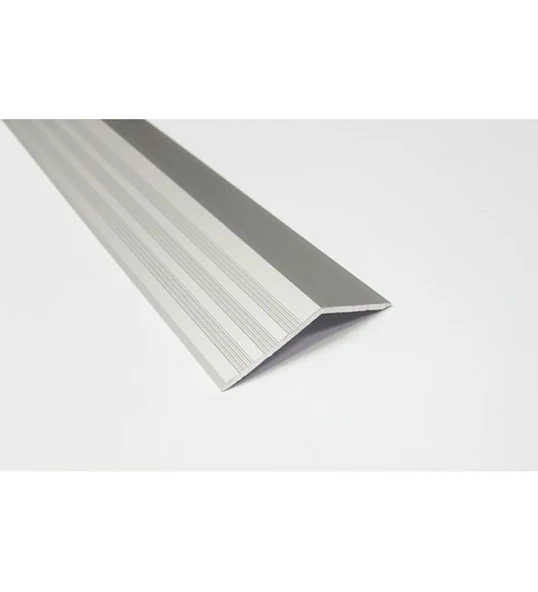 PARKE KOT FARKI EŞİK PROFİLİ (111 CM) ürün görseli 1