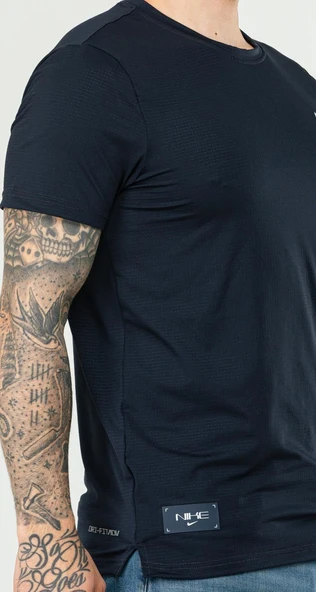 Nike EF-4537 Erkek Polyester Mesh T-Shirt ürün görseli 1