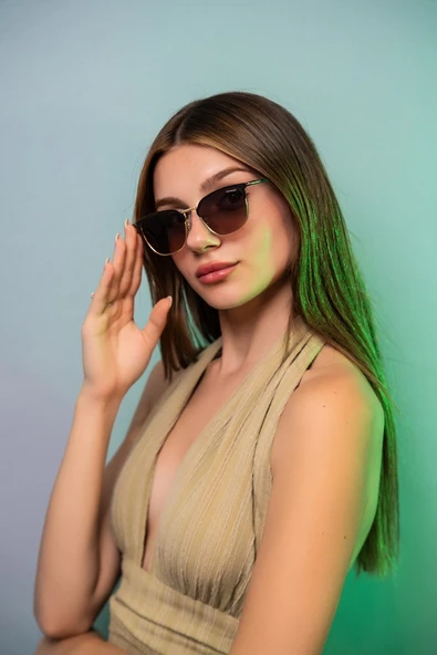 MONTBLACK MB 2481 53 19 149 C1 PEMBE UNİSEX GÜNEŞ GÖZLÜĞÜ ürün görseli 1