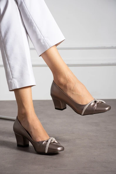 Albishoes Kadın Alçak Topuklu 5,5 cm Stiletto Taşlı Abiye Günlük Kadın Topuklu Ayakkabı (36-44) ürün görseli 1
