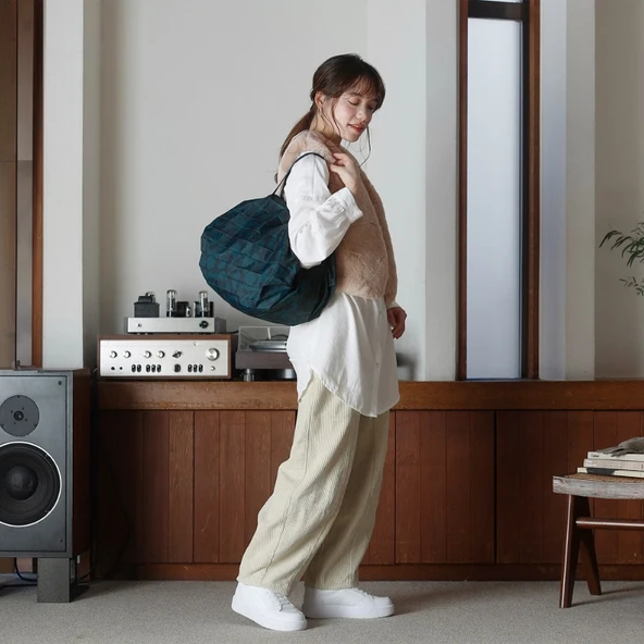 Shupatto Compact Bag - M - Deep Forest - Resim 7