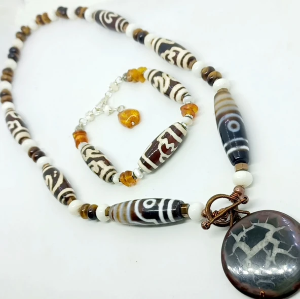 2224 Septarian Tibet Akik Kaplangözü Mercan el yapımı kolye ürün görseli 1