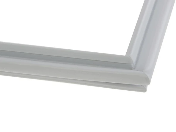 Bosch, KKU3301IE, KKU3301,  KKU3302TR,  KKU3301TR Buzdolabı Alt Kapak Contası ürün görseli 1