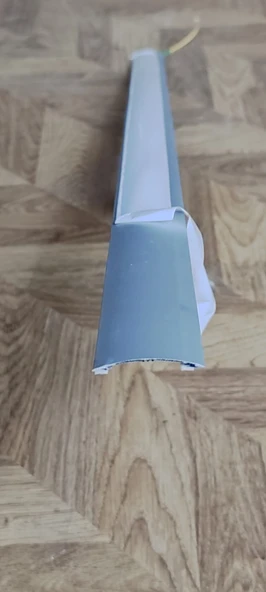 PARKE EŞİK PROFİLİ, KAPI ÇITASI 38 MM ÜST KORUYUCU ALTI YAPIŞKANLI (73 CM) ürün görseli 1