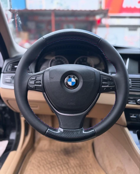 Bmw F10 Araca Özel Deri Direksiyon Kılıfı ürün görseli 1