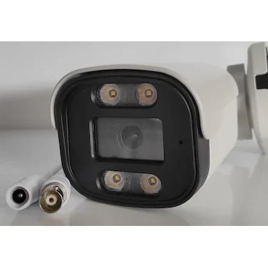 2 MP AHD , METAL, BULLET CAM.,2.8  MM STARLIGHT  LENS, 4 WARM LIGHT LED,FULL COLOR, DC 12V ürün görseli 1