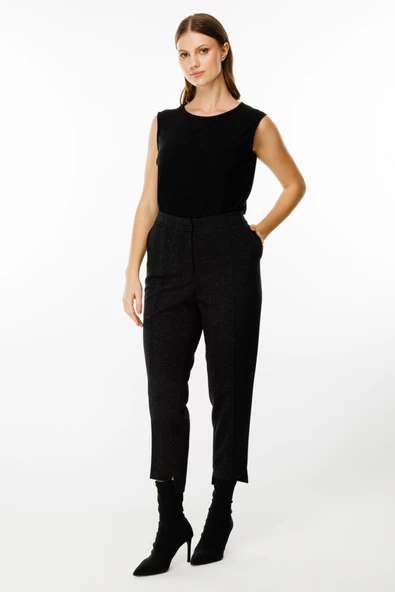 PANTALON ürün görseli 1