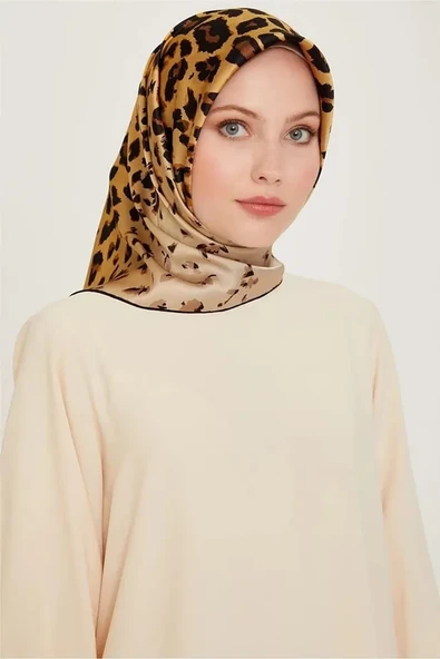 Saf Sura İpek Eşarp 9249D  (S) Nostalji ) 9249- 32 ürün görseli 1