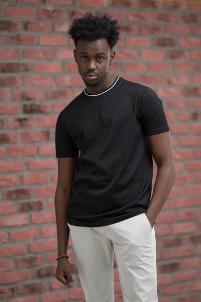 Sıfır Yaka Merserize Pamuklu İnce Kumaş Regular Fit T-Shirt ürün görseli 1