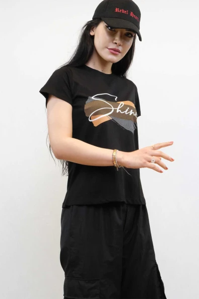 Moda Çizgi Shine Baskılı Tshirt Siyah ürün görseli 1