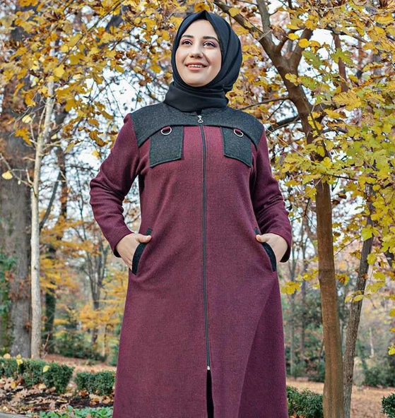 Omuzu Parçalı Vişne Tesettür Kap - Resim 2