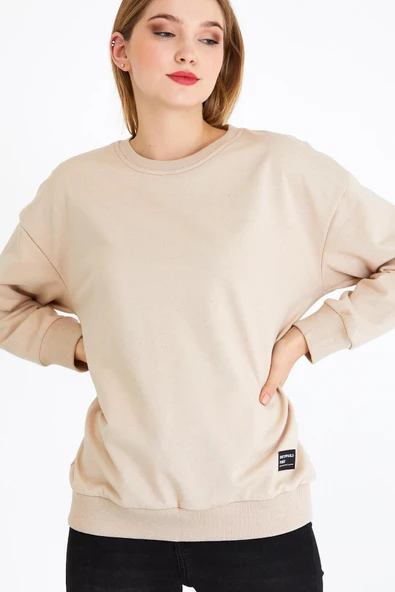 Kadın Bej Renk Basic Bisiklet Yaka Sweatshirt - Resim 2