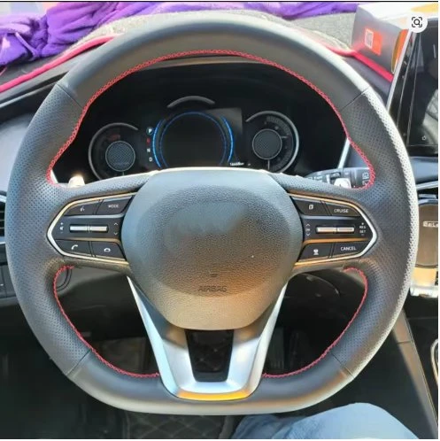 Hyundai Santa Fe 2019-2020 Araca Özgü Dikmeli Direksiyon Kılıfı ürün görseli 1