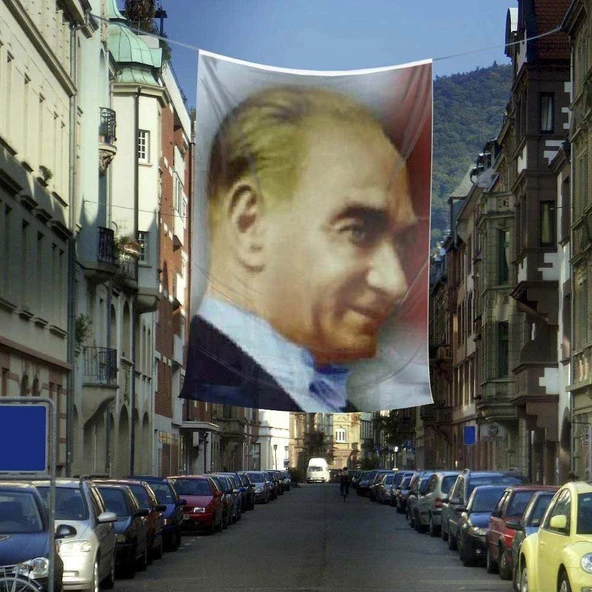 Gülümseyen Gazi Mustafa Kemal Atatürk Portre Poster Cephe Bayrağı - 4x6 metre ürün görseli 1