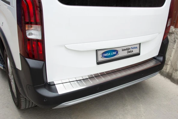 OMSA Toyota Proace City Krom Arka Tampon Eşiği Taşlı 2019 ve Sonrası ürün görseli 1