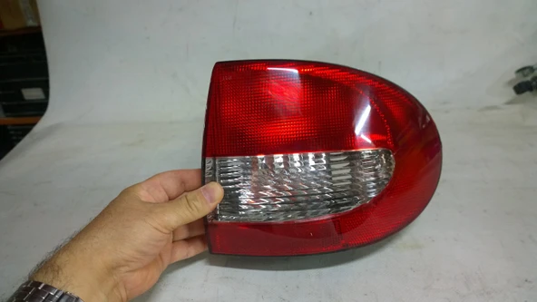 Renault MEGAN I Renault MEGAN 1 model 1998-1999-2001-2002-2003-Arka Stop Lambası Sağ Dış yerli pleksan marka ürün görseli 1