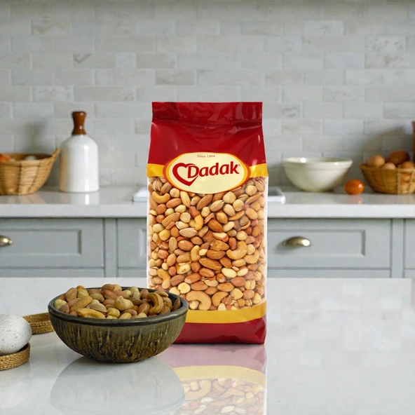 Dadak Lokum ve Kuruyemiş Delux Karışık Çerez 2 kg ürün görseli 1