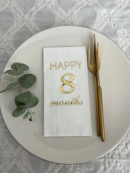 Gold Yaldızlı Beyaz Happy 8 Yaş Months Garson Katlama Peçete 16 Adet ürün görseli 1