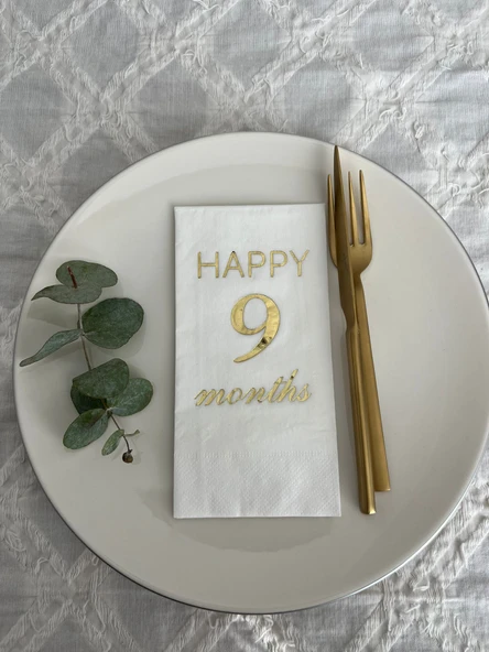 Gold Yaldızlı Beyaz Happy 9 Yaş Months Garson Katlama Peçete 16 Adet ürün görseli 1