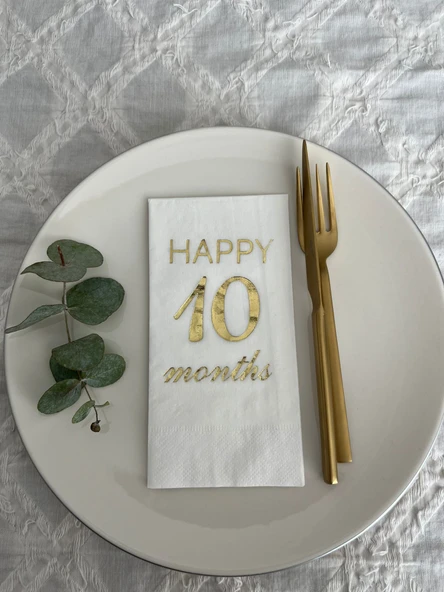 Gold Yaldızlı Beyaz Happy 10 Yaş Months Garson Katlama Peçete 16 Adet ürün görseli 1
