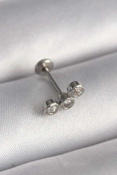 Mey İthalat® 316L Çelik Gümüş Renk Zirkon Taşlı Tragus Piercing ürün görseli 1