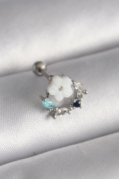 Mey İthalat® 316L Çelik Gümüş Renk Zirkon Taş Detay Beyaz Çiçek Model Tragus Piercing ürün görseli 1
