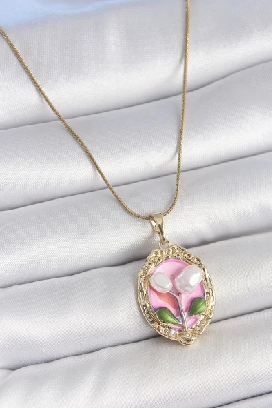 Mey İthalat® 316L Çelik Gold Renk Zincir Pembe Mineli İncili Çiçek İşlemeli Portre Model Kadın Kolye ürün görseli 1
