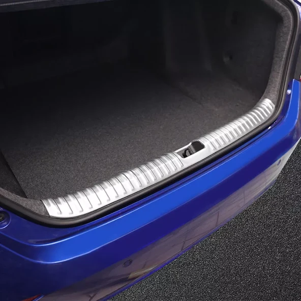 Vitara 2015+Arka Bagaj Eşiği İç Metal Krom ürün görseli 1