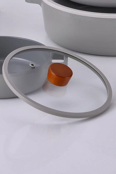 Fika 24Cm Düz Silikon Çerçeveli Cam Kapak Gri ürün görseli 1