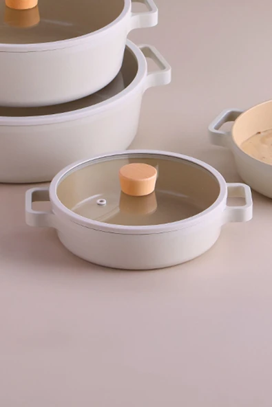 Fika Cam Kapaklı Alüminyum Sahan 20 Cm Bej ürün görseli 1