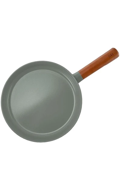 Döküm 28 Cm Ahşap Saplı Tava ürün görseli 1
