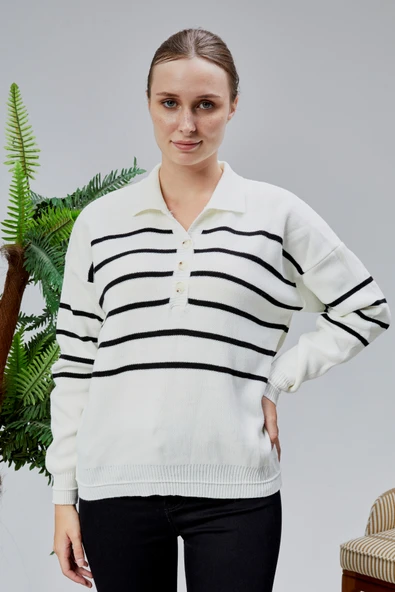 Kadın Polo Yaka Oversize Çizgili 4 Düğmeli Triko Kazak Ekru ürün görseli 1