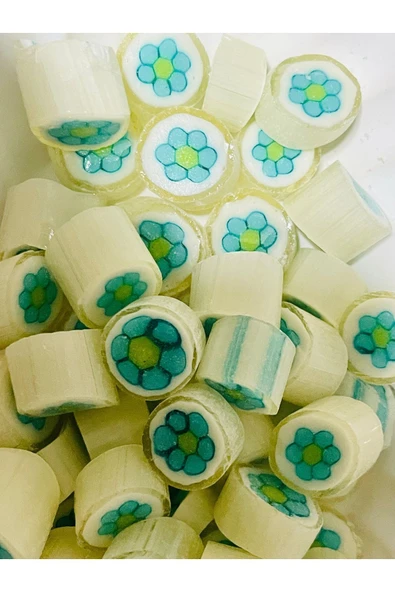 ŞEKERCİYAŞAR Mavi Çiçek Desenli Lolly Akide Şeker 100 Gr. ürün görseli 1